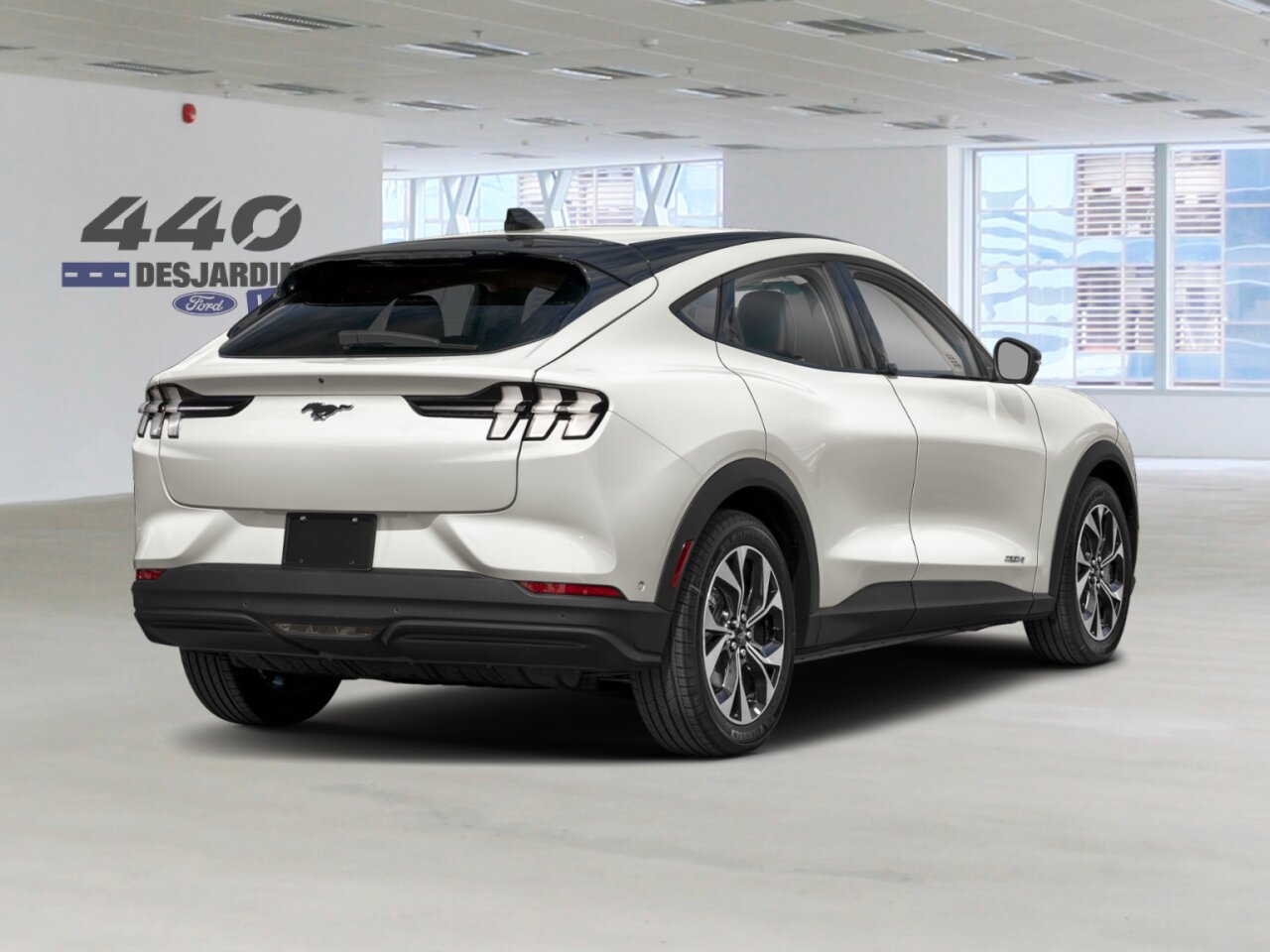 Ford Mustang Mach-E 2025 2025 Blanc astral m&eacute;tallis&eacute; trois couches